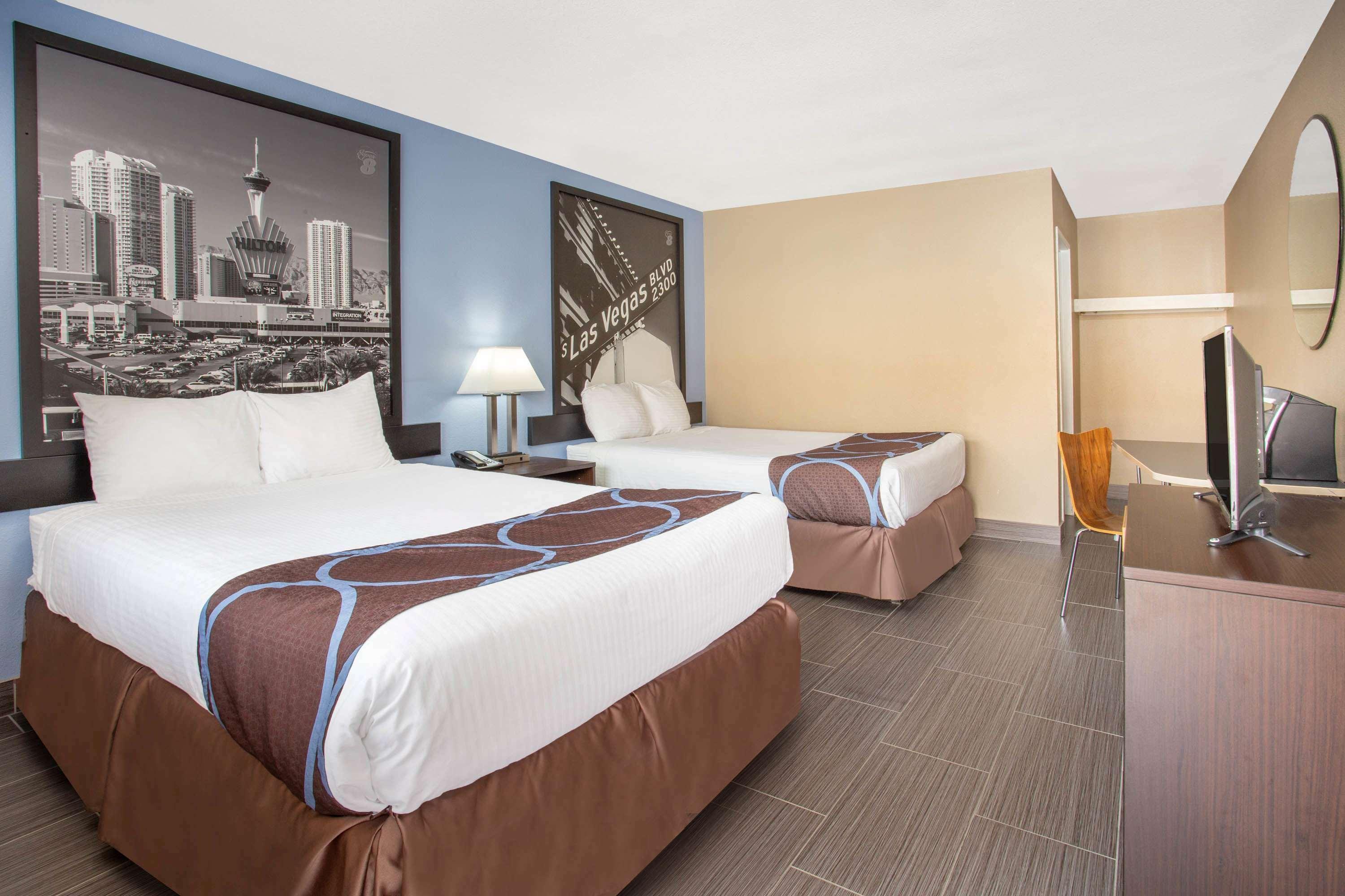 Super 8 By Wyndham Las Vegas Nellis Afb Area المظهر الخارجي الصورة
